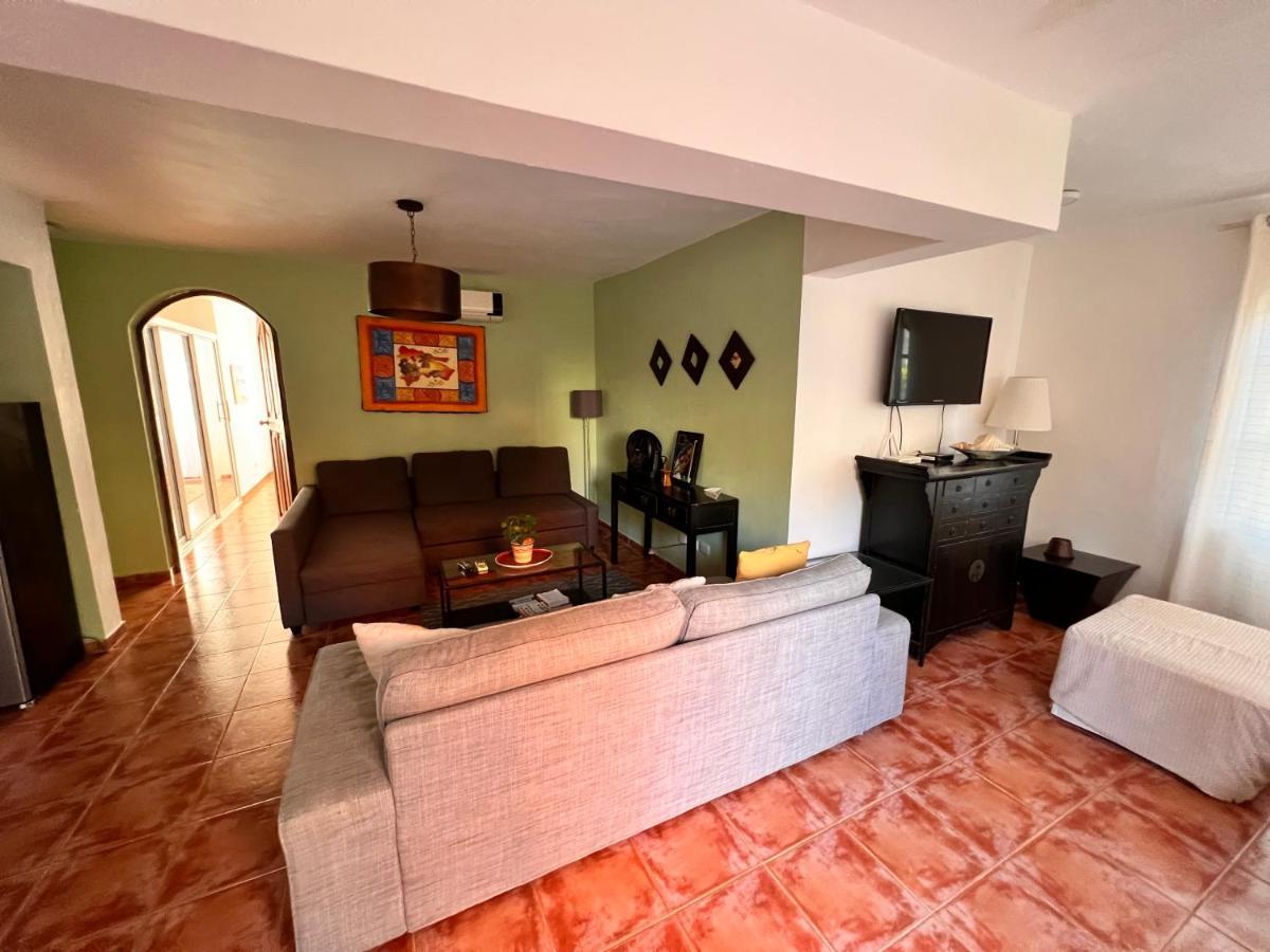 Dominican Breath - Suites Sol Caribe - Swimming Pool And Beach Club - Playa Bavaro Punta Cana Exteriör bild